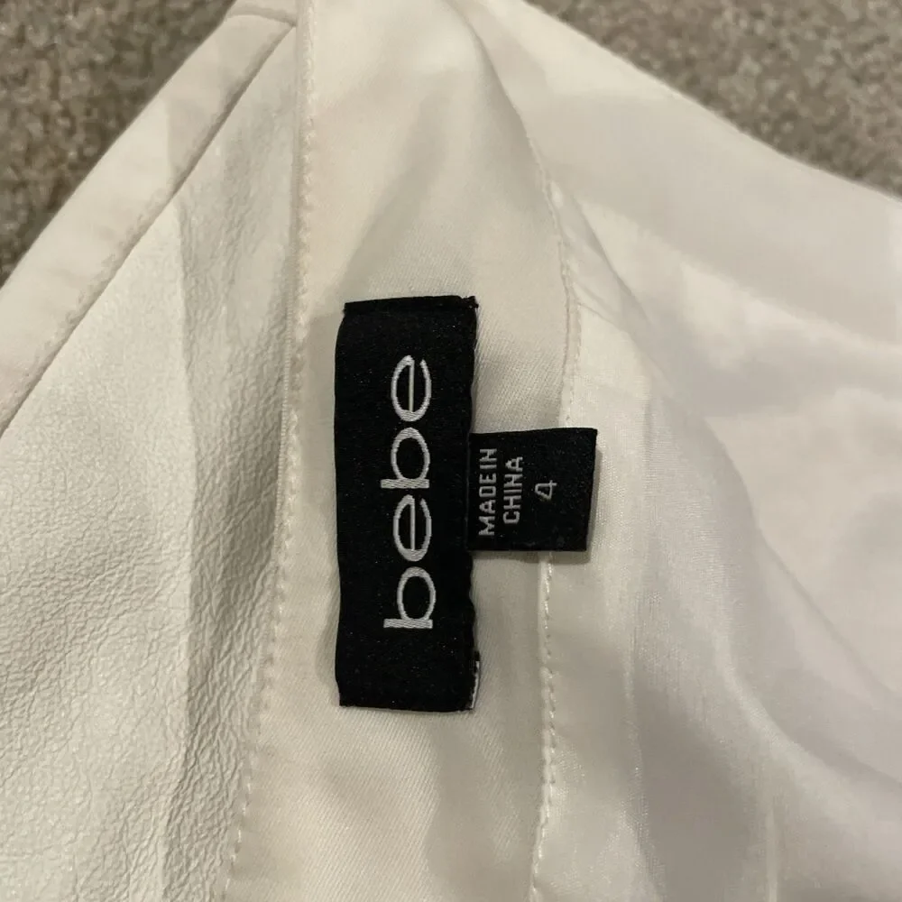 Vintage BEBE 90s Y2K White Leather Mixed Media Lined Mini Skirt Sz 4